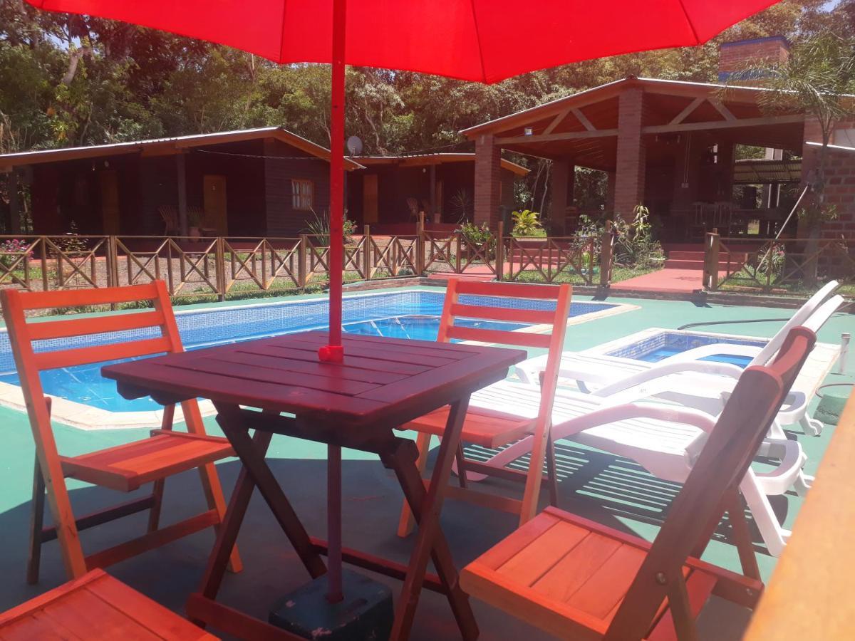 Cabanas La Quinta Puerto Iguazú Exterior foto