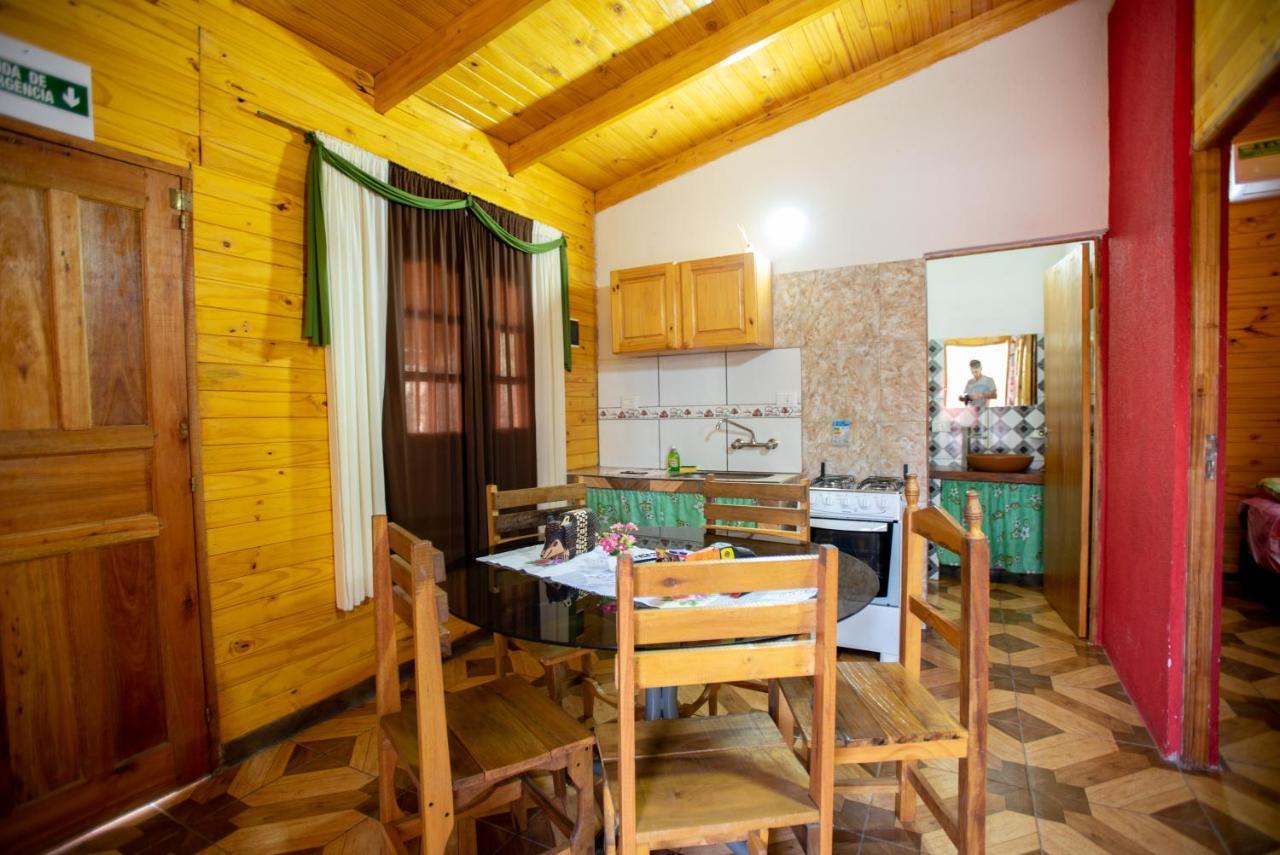 Cabanas La Quinta Puerto Iguazú Exterior foto