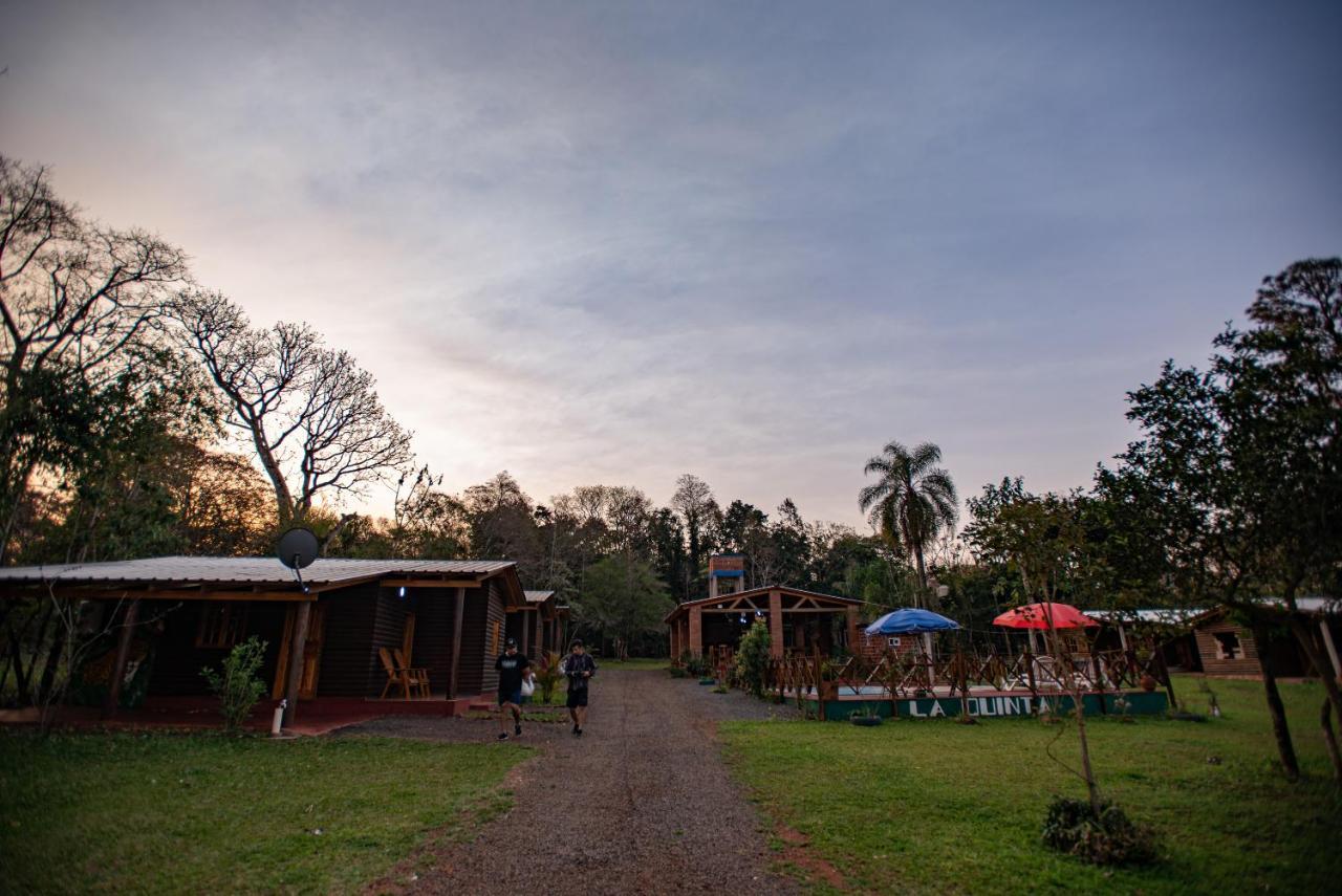 Cabanas La Quinta Puerto Iguazú Exterior foto